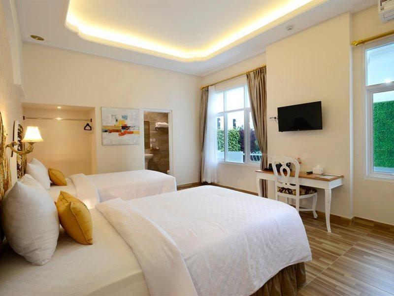 Sahira Butik Pakuan Syariah Hotel Bogor Esterno foto