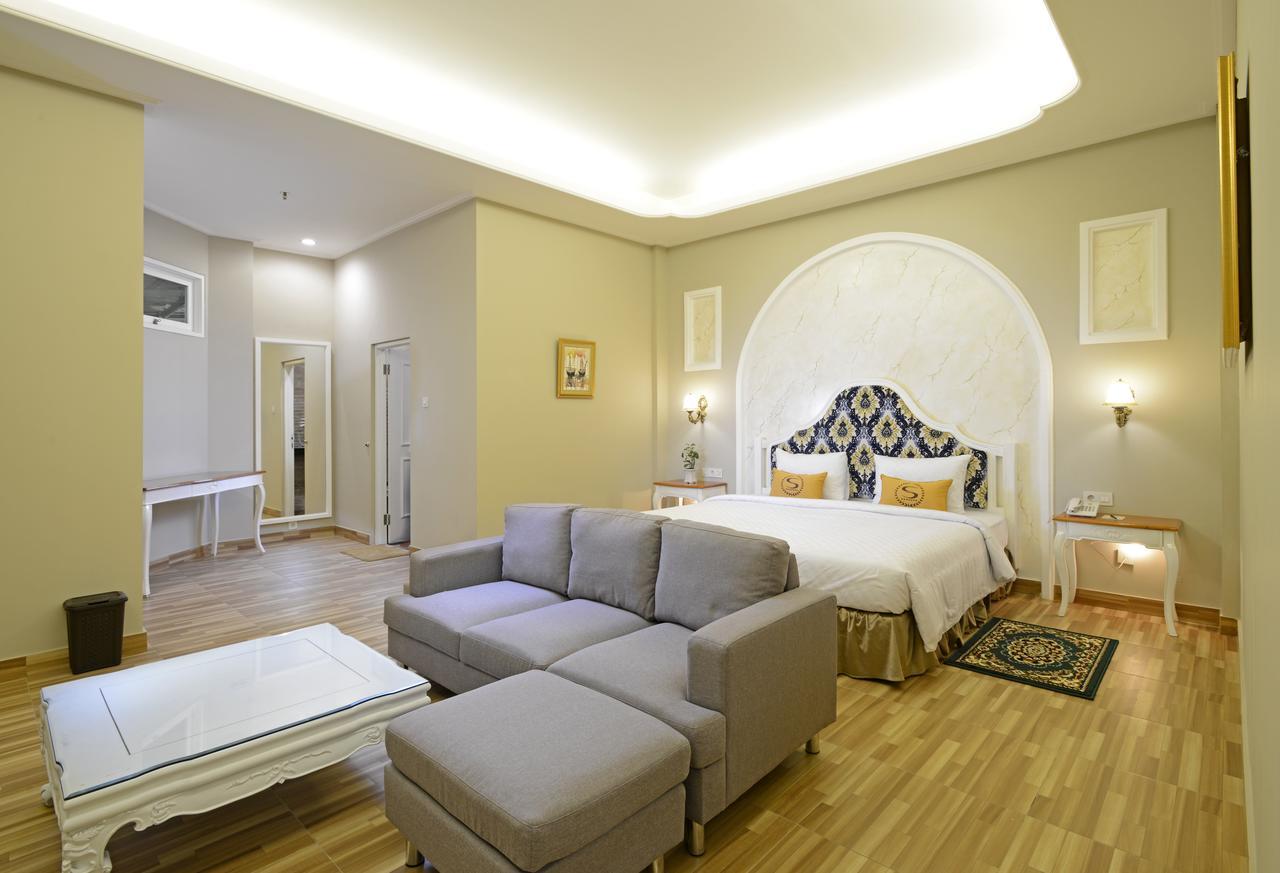 Sahira Butik Pakuan Syariah Hotel Bogor Esterno foto