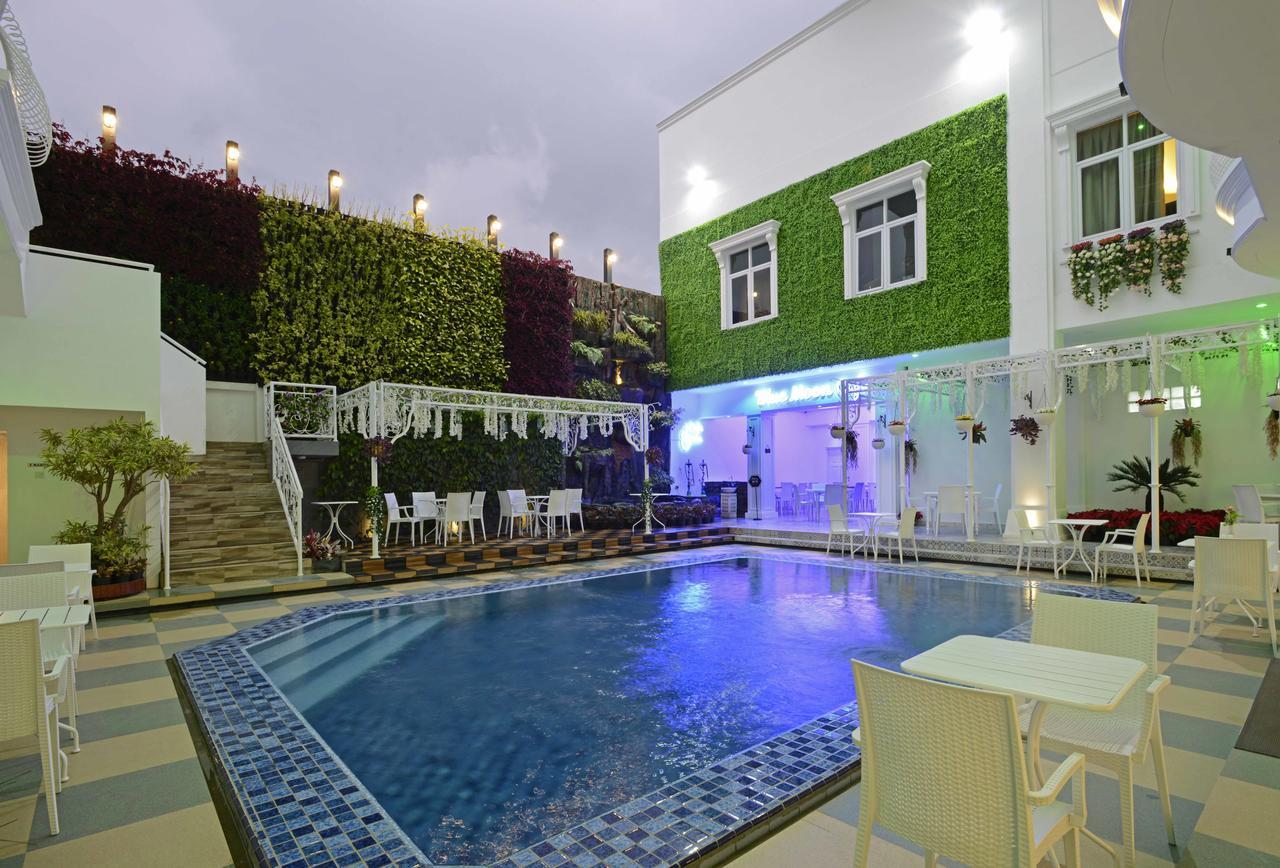 Sahira Butik Pakuan Syariah Hotel Bogor Esterno foto