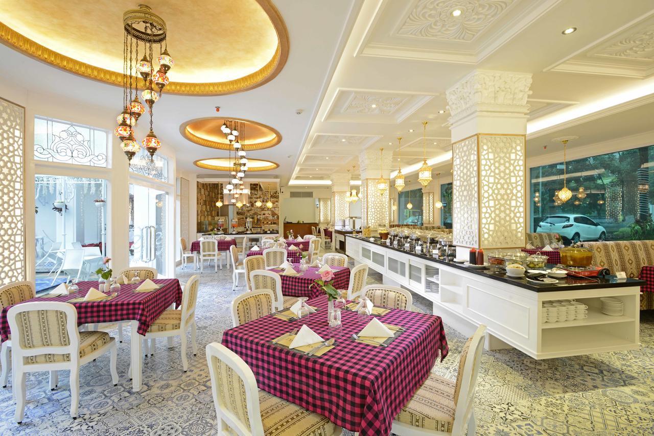 Sahira Butik Pakuan Syariah Hotel Bogor Esterno foto